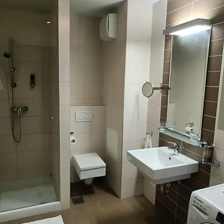 Nitro * לובליאנה